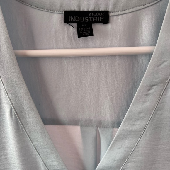 Atelier Industrie baby blue short sleeved blouse - Picture 4 of 13